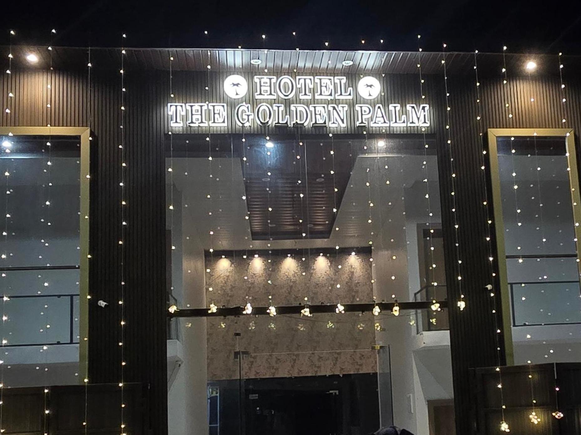 The Golden Palm Khajuraho酒店 外观 照片
