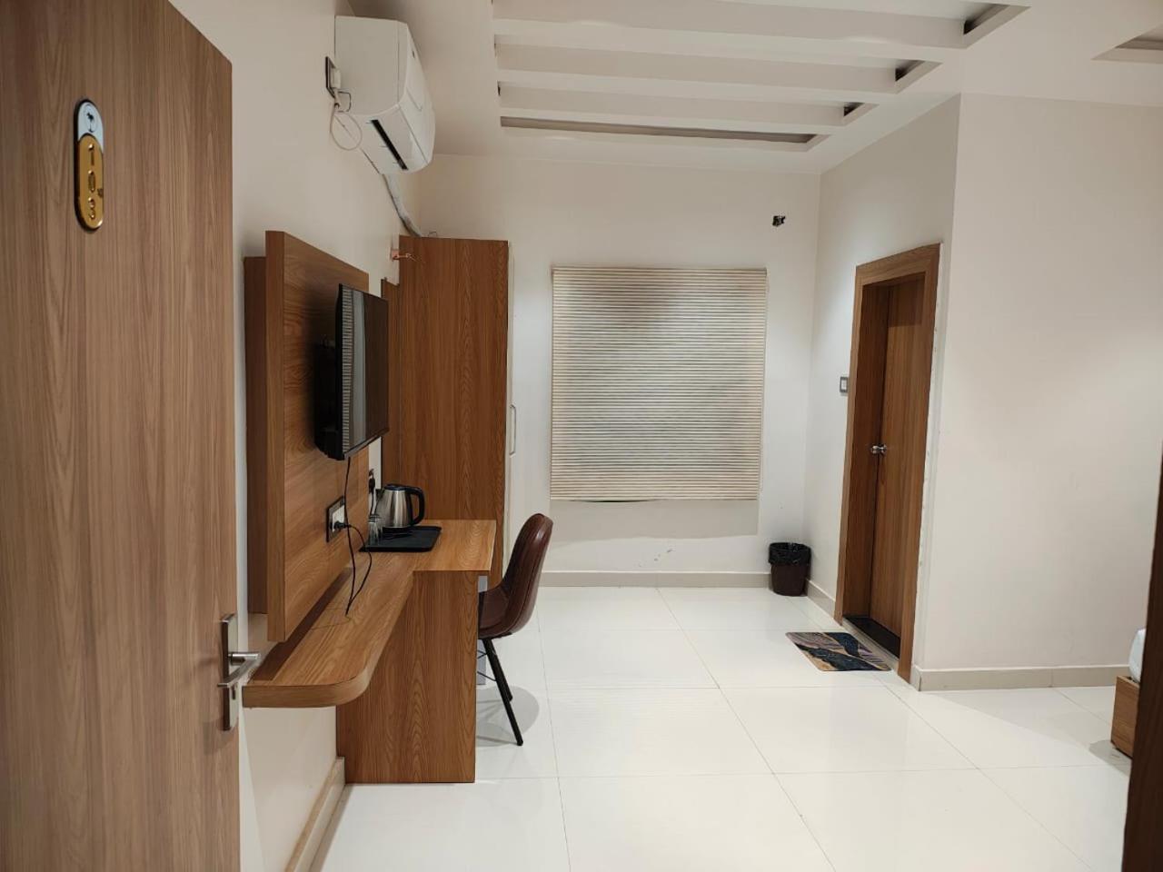 The Golden Palm Khajuraho酒店 外观 照片
